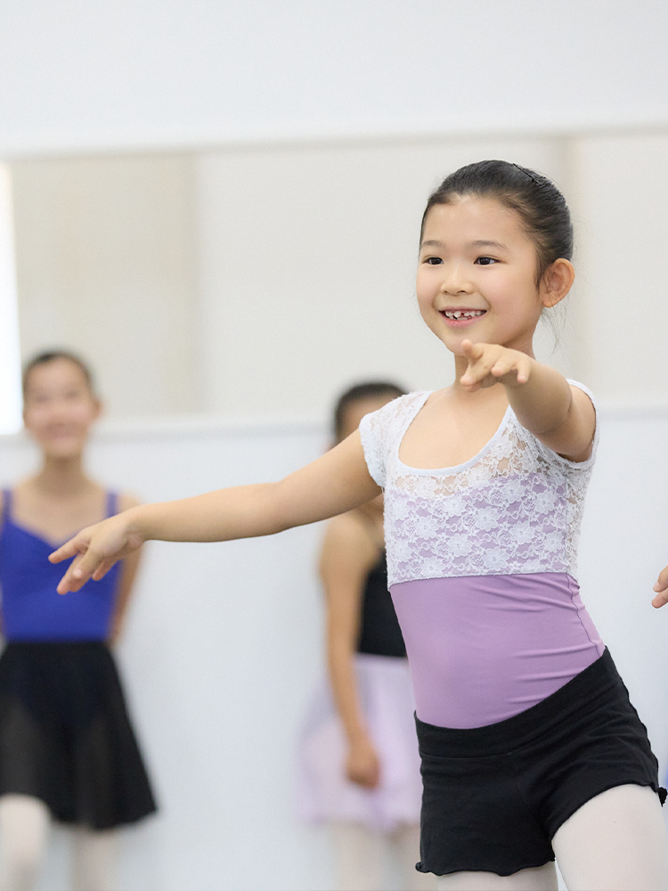 Ballet Class Tomomi